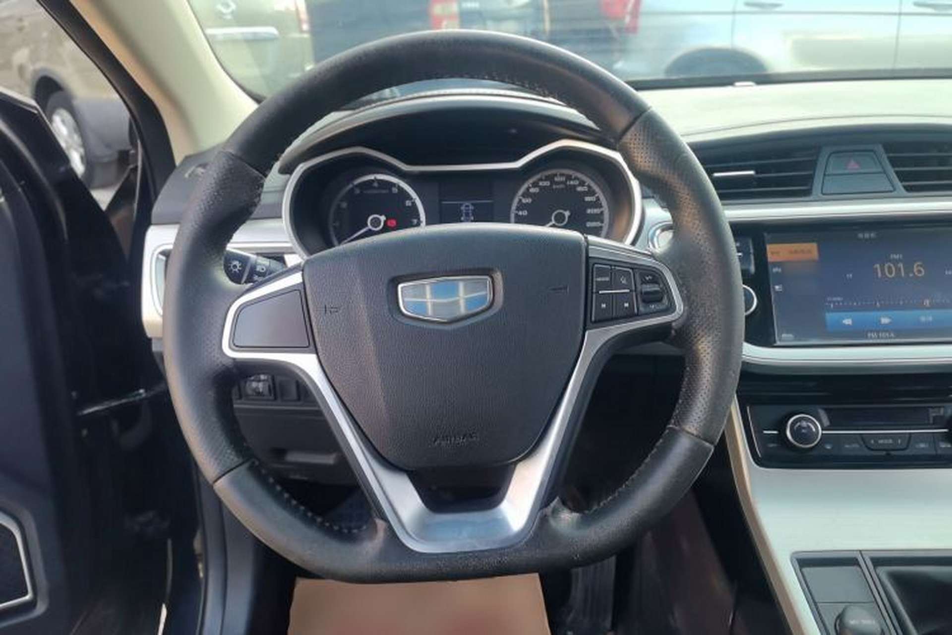 Used Geely Auto Emgrand GL 2017 1.8L Manual Elite Model Steering Wheel