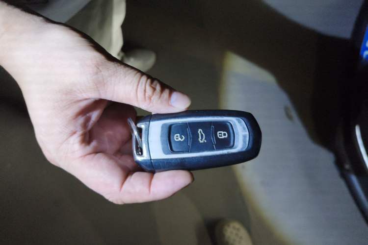 Used Geely Auto Emgrand GL 2017 1.3T Manual Elite Model Vehicle Key