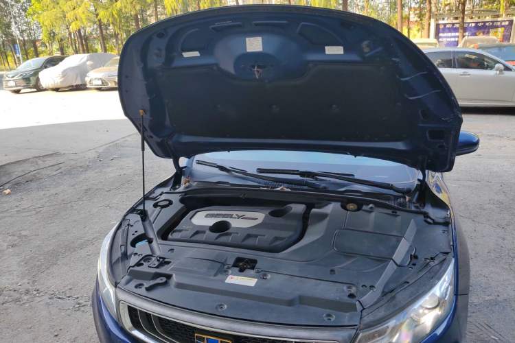Used Geely Auto Emgrand GL 2017 1.8L DCT Elite Model Engine Bay