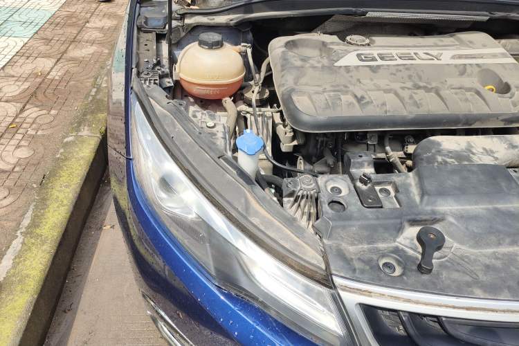 Used Geely Auto Emgrand GL 2017 1.3T DCT Luxury Model Engine Bay Right