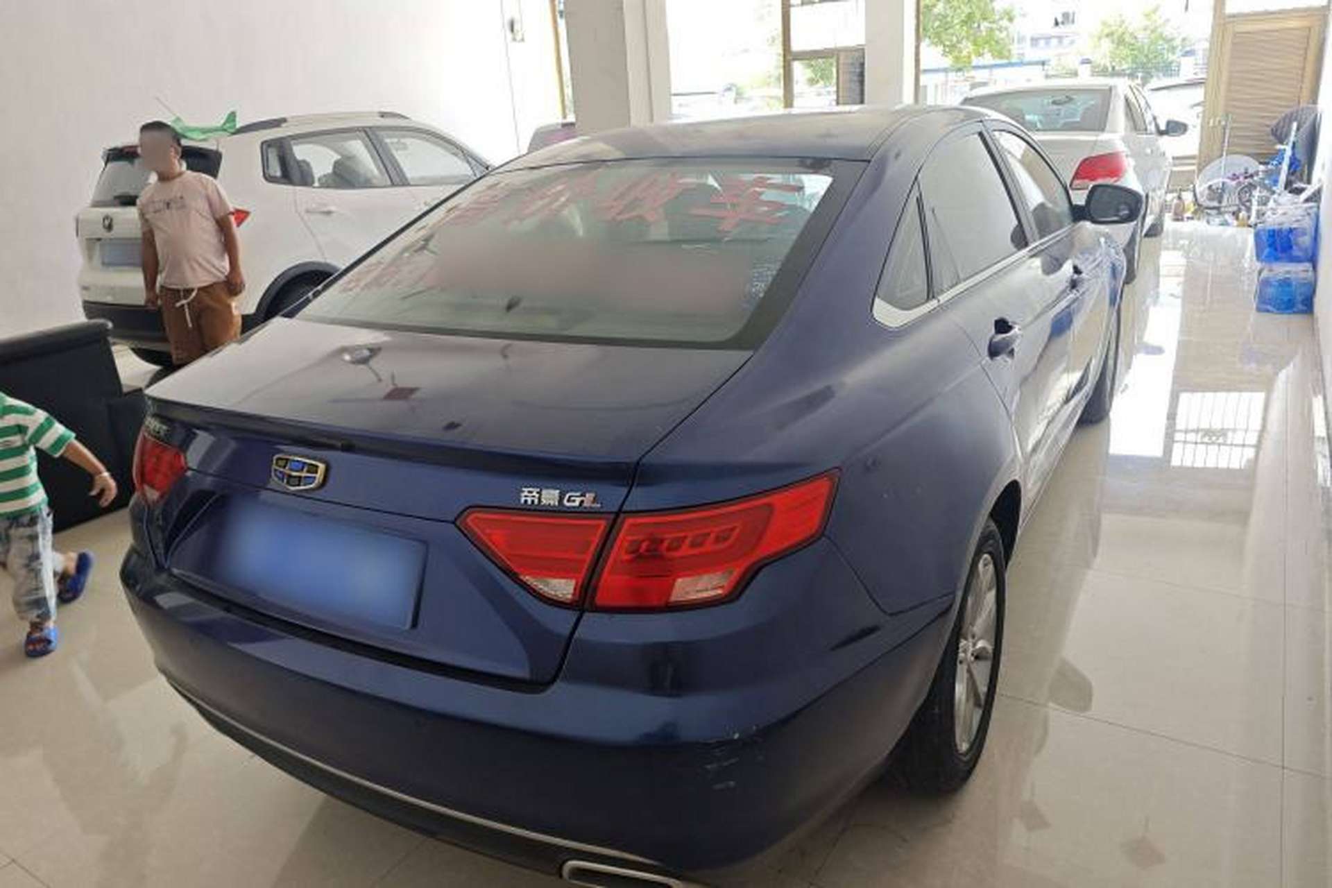 Used Geely Auto Emgrand GL 2017 1.8L Manual Entry-Level Model Exterior 4