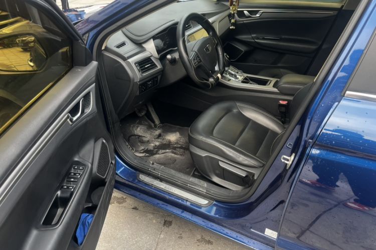 Used Geely Auto Emgrand GL 2017 1.8L DCT Elite Model Interior 2