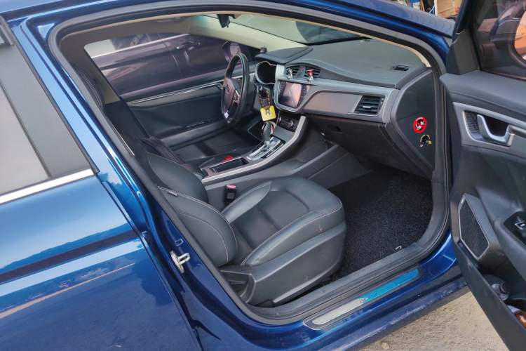 Used Geely Auto Emgrand GL 2017 1.8L DCT Elite Model Right Front Seat