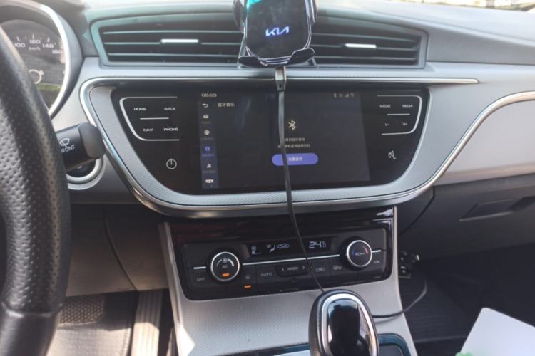 Used Geely Auto Emgrand GL 2017 1.8L DCT Elite Model Audio And AC Panel