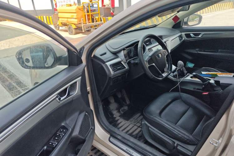 Used Geely Auto Emgrand GL 2017 1.8L Manual Elite Model Driver Seat