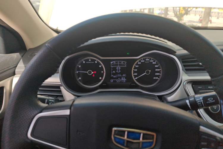 Used Geely Auto Emgrand GL 2017 1.8L Manual Elite Model Instrument Cluster