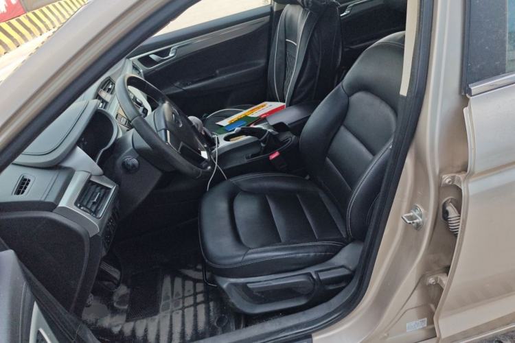 Used Geely Auto Emgrand GL 2017 1.8L Manual Elite Model Left Front Seat