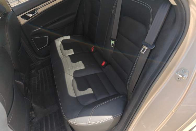 Used Geely Auto Emgrand GL 2017 1.8L Manual Elite Model Left Rear Seat