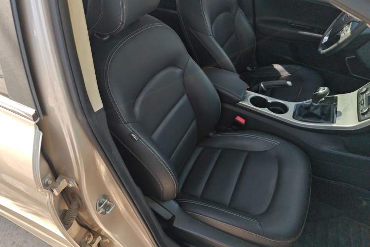 Used Geely Auto Emgrand GL 2017 1.8L Manual Elite Model Right Front Seat