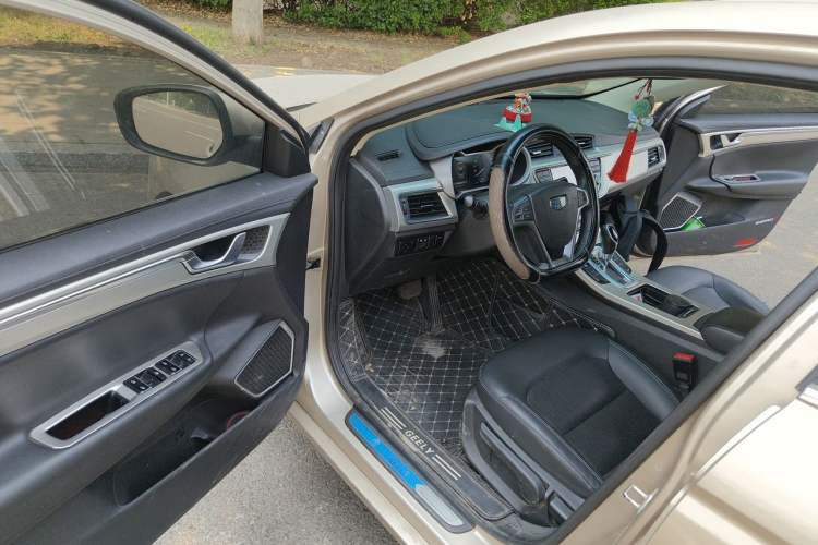 Used Geely Auto Emgrand GL 2017 1.3T DCT Elite Model Driver Seat