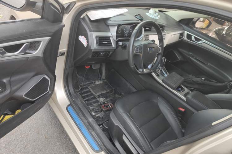 Used Geely Auto Emgrand GL 2017 1.8L DCT Elite Model Driver Seat