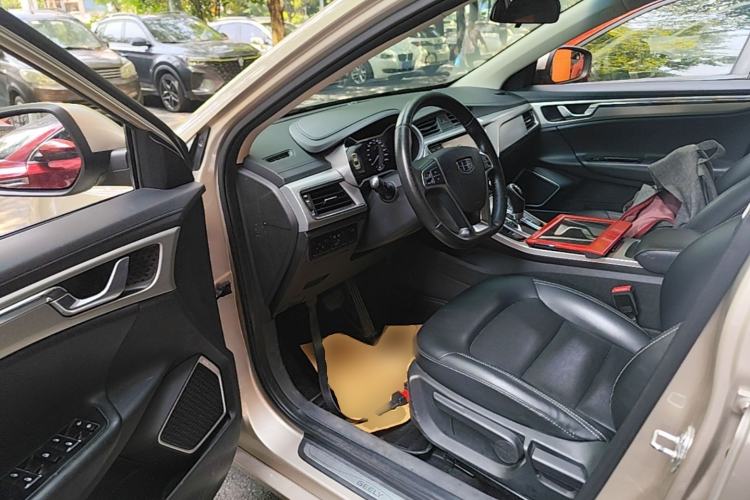 Used Geely Auto Emgrand GL 2017 1.8L DCT Elite Model Driver Seat