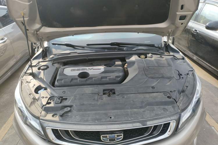 Used Geely Auto Emgrand GL 2017 1.8L DCT Elite Model Engine Bay