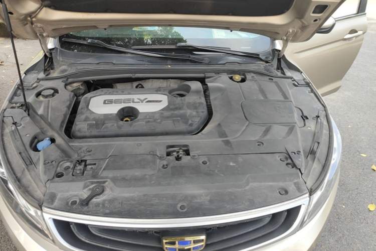 Used Geely Auto Emgrand GL 2017 1.8L DCT Elite Model Engine Bay