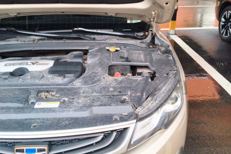 Used Geely Auto Emgrand GL 2017 1.8L Manual Elite Model Engine Bay Left