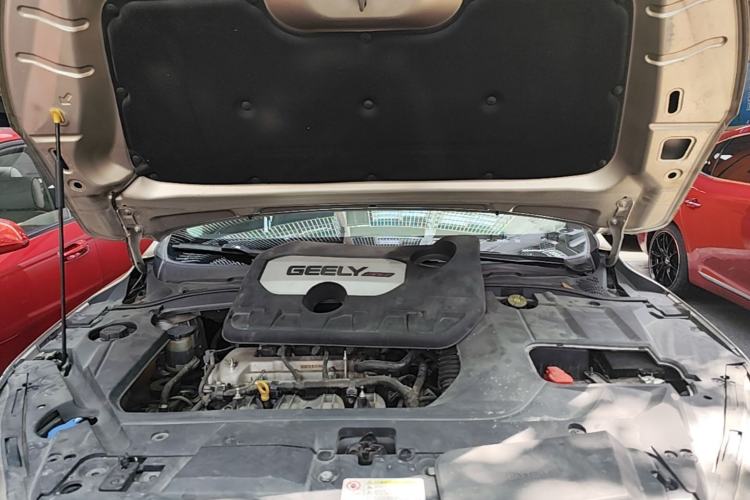 Used Geely Auto Emgrand GL 2017 1.8L DCT Elite Model Engine Bay