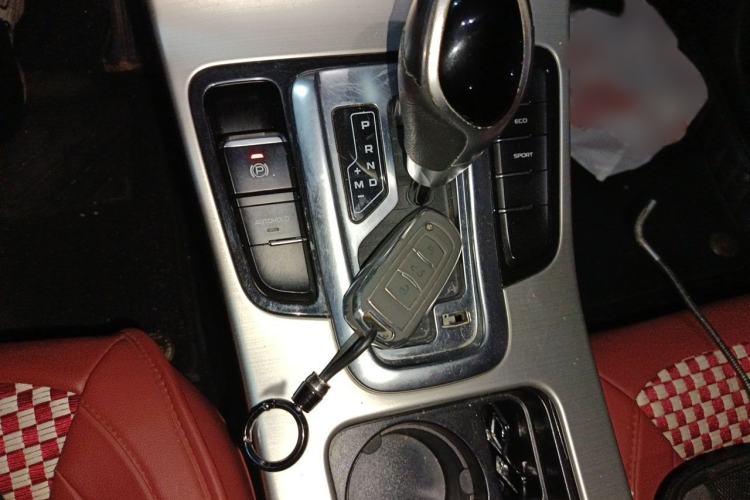 Used Geely Auto Emgrand GL 2017 1.8L DCT Elite Model Gear Lever