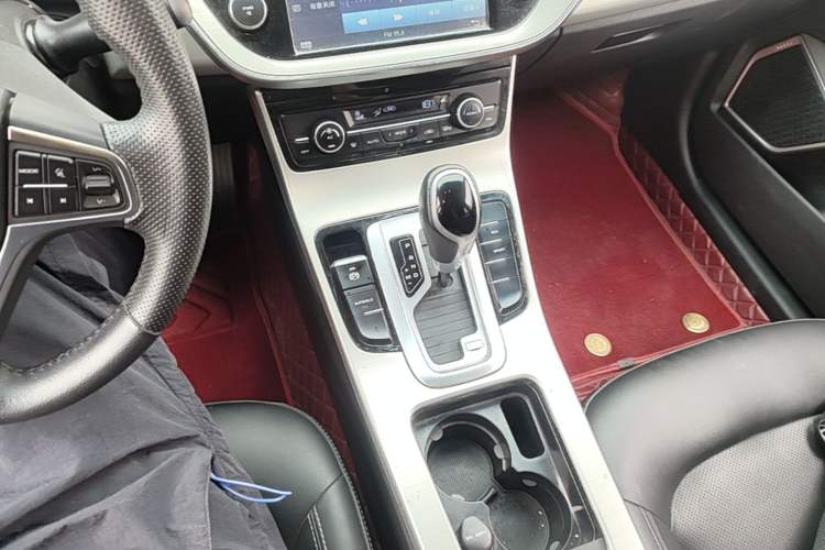 Used Geely Auto Emgrand GL 2017 1.3T DCT Elite Model Gear Lever
