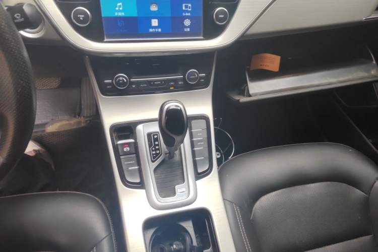 Used Geely Auto Emgrand GL 2017 1.3T DCT Elite Model Gear Lever