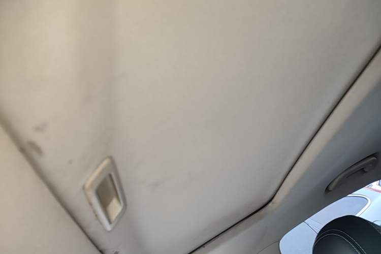 Used Geely Auto Emgrand GL 2017 1.3T DCT Elite Model Headliner