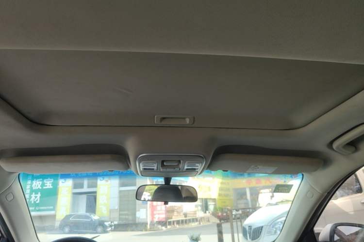 Used Geely Auto Emgrand GL 2017 1.8L DCT Elite Model Headliner