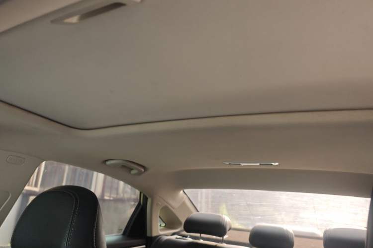 Used Geely Auto Emgrand GL 2017 1.3T DCT Luxury Model Headliner