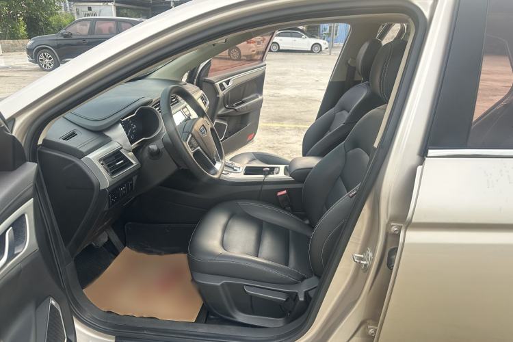 Used Geely Auto Emgrand GL 2017 1.3T DCT Elite Model Interior 1