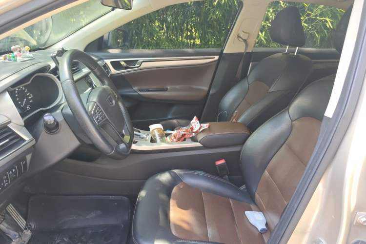 Used Geely Auto Emgrand GL 2017 1.3T DCT Luxury Model Left Front Seat