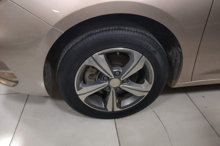 Used Geely Auto Emgrand GL 2017 1.8L DCT Elite Model Left Front Wheel Hub