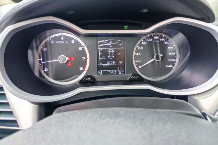 Used Geely Auto Emgrand GL 2017 1.3T Manual Elite Model Odometer Close Up
