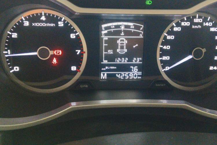 Used Geely Auto Emgrand GL 2017 1.8L Manual Elite Model Odometer Close Up