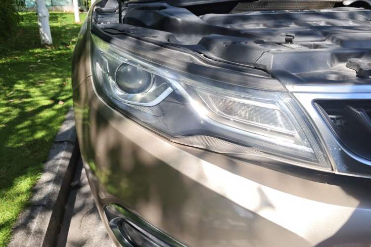 Used Geely Auto Emgrand GL 2017 1.3T DCT Luxury Model Right Front Headlight