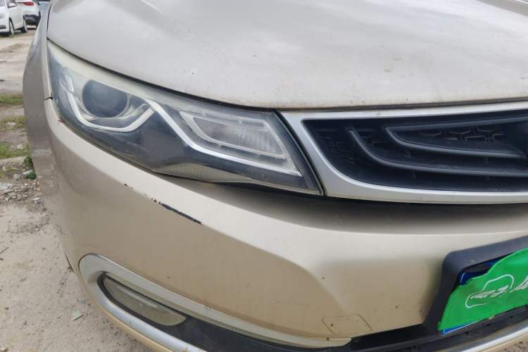 Used Geely Auto Emgrand GL 2017 1.3T Manual Elite Model Right Front Headlight