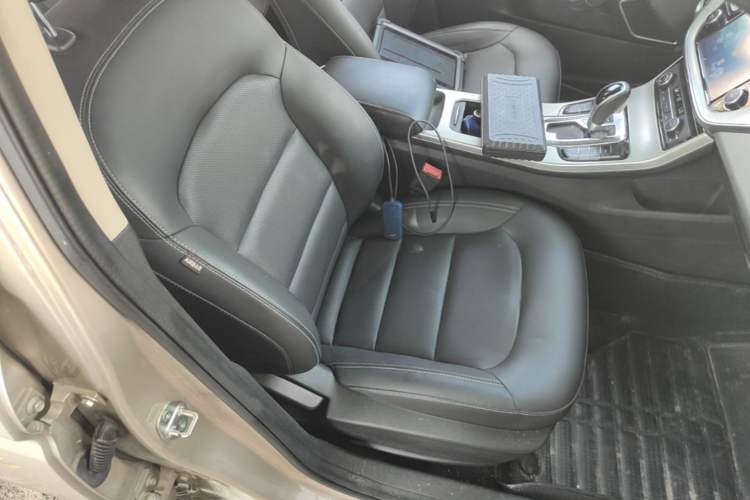 Used Geely Auto Emgrand GL 2017 1.8L DCT Elite Model Right Front Seat