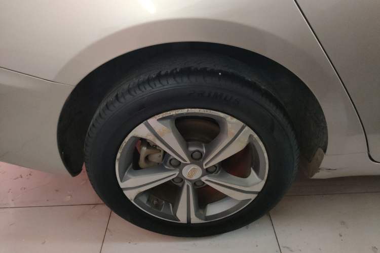 Used Geely Auto Emgrand GL 2017 1.8L DCT Elite Model Right Rear Wheel Hub