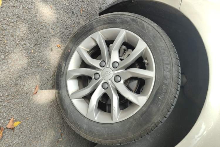 Used Geely Auto Emgrand GL 2017 1.8L DCT Elite Model Right Rear Wheel Hub
