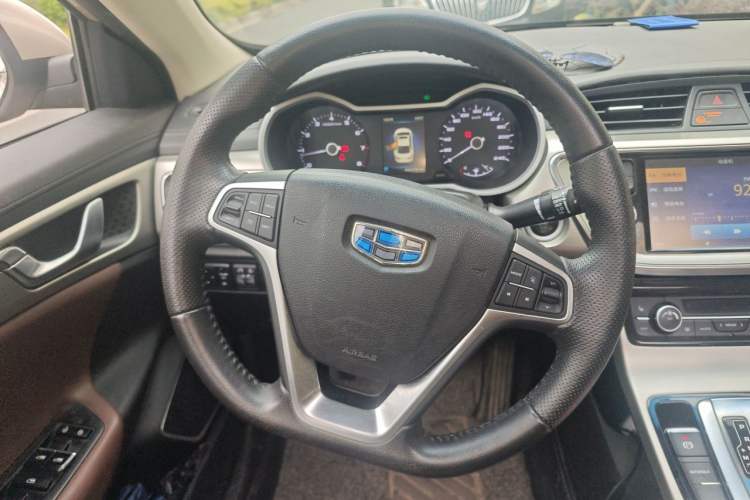 Used Geely Auto Emgrand GL 2017 1.3T DCT Luxury Model Steering Wheel