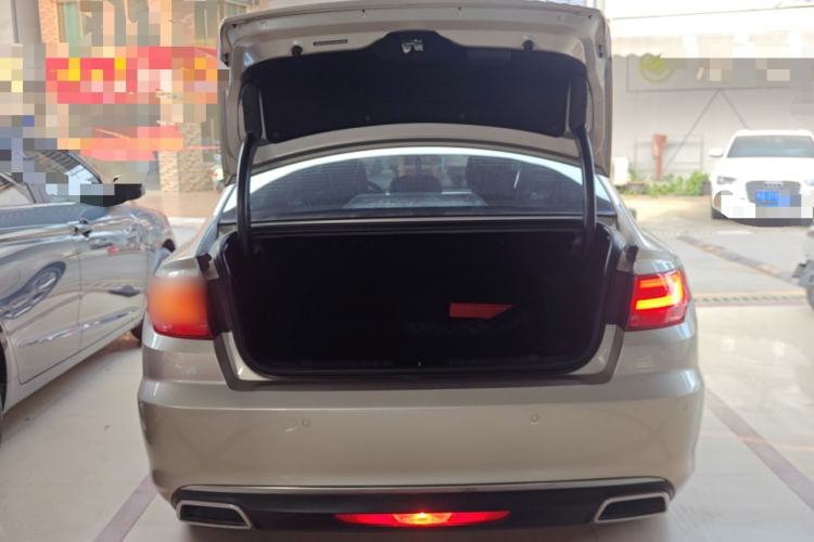 Used Geely Auto Emgrand GL 2017 1.8L DCT Elite Model Trunk