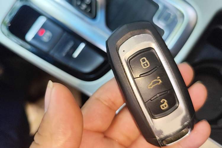 Used Geely Auto Emgrand GL 2017 1.8L DCT Elite Model Vehicle Key