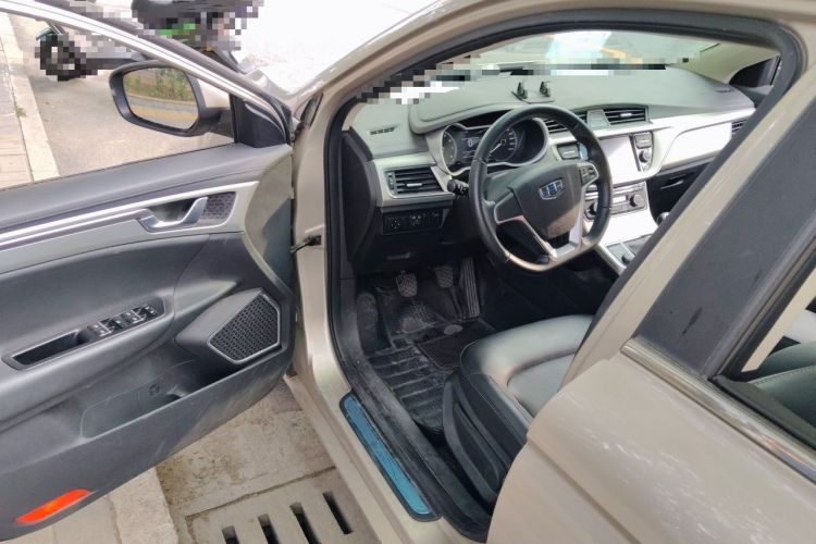 Used Geely Auto Emgrand GL 2017 1.3T Manual Elite Model Driver Seat