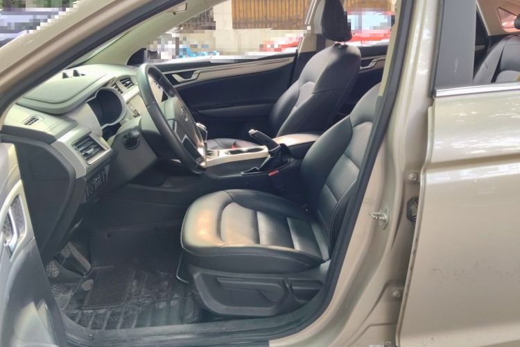 Used Geely Auto Emgrand GL 2017 1.3T Manual Elite Model Left Front Seat