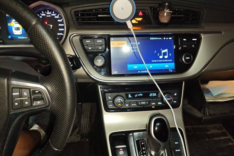 Used Geely Auto Emgrand GL 2017 1.3T DCT Luxury Model Audio And AC Panel