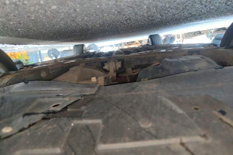 Used Geely Auto Emgrand GL 2017 1.8L Manual Elite Model Chassis Front
