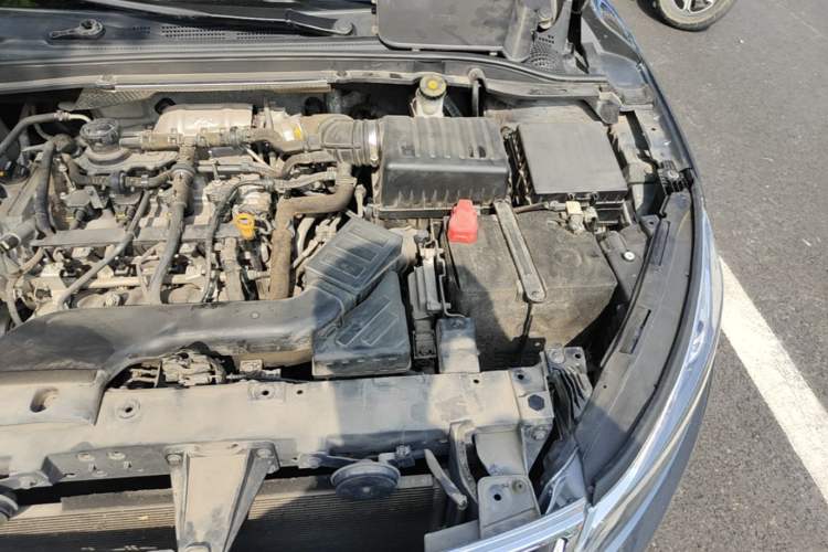 Used Geely Auto Emgrand GL 2017 1.3T DCT Luxury Model Engine Bay Left