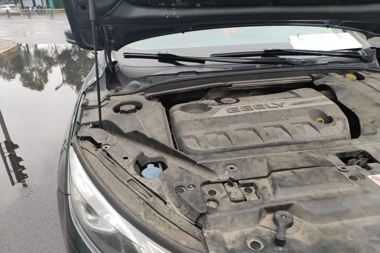 Used Geely Auto Emgrand GL 2017 1.3T Manual Elite Model Engine Bay Right