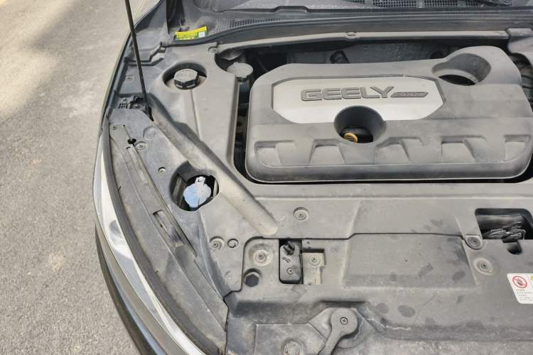 Used Geely Auto Emgrand GL 2017 1.8L Manual Elite Model Engine Bay Right
