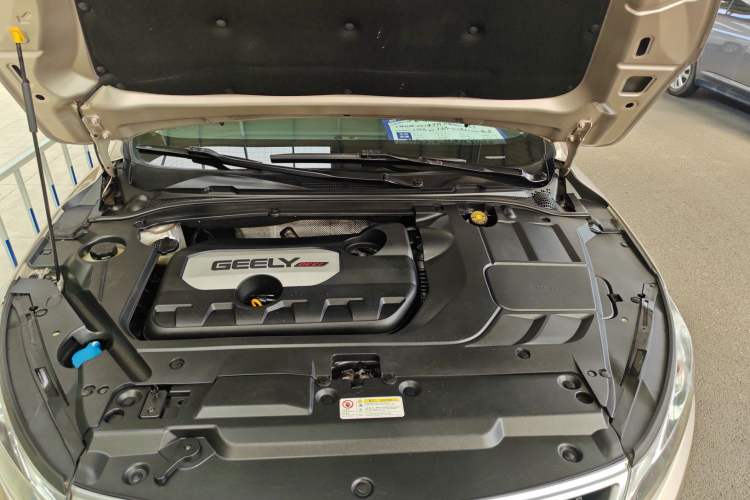 Used Geely Auto Emgrand GL 2017 1.8L DCT Elite Model Engine Bay