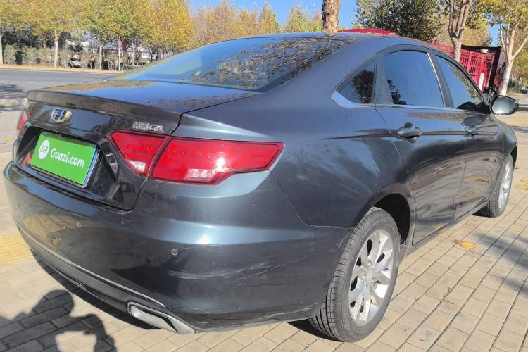 Used Geely Auto Emgrand GL 2017 1.8L Manual Elite Model Exterior 3
