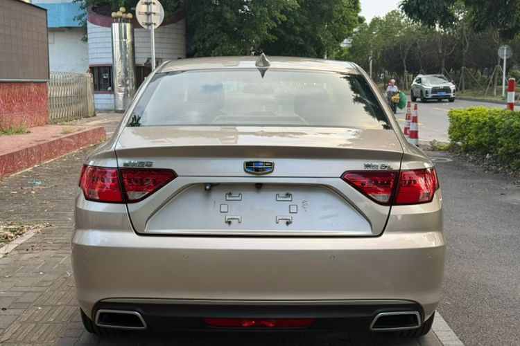 Used Geely Auto Emgrand GL 2017 1.8L DCT Elite Model Exterior 9