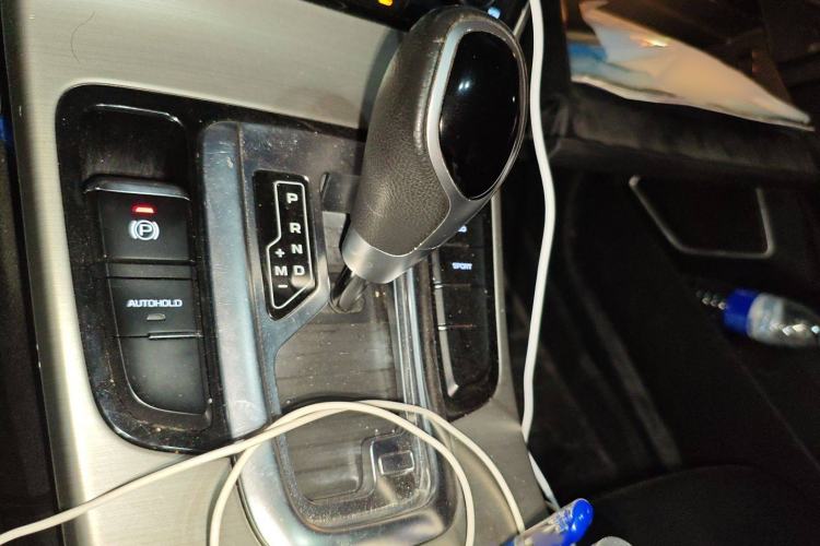 Used Geely Auto Emgrand GL 2017 1.3T DCT Luxury Model Gear Lever